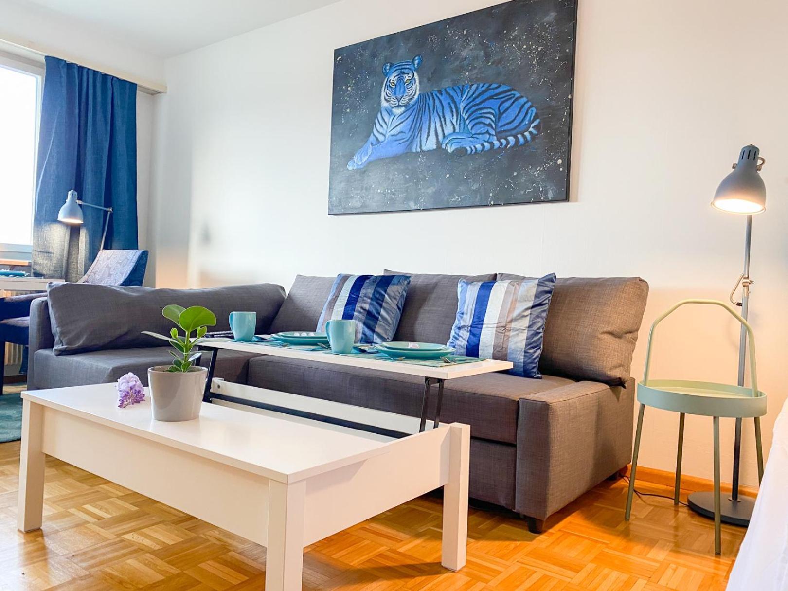 Special Blue Tiger Apartment Basel, Messe Kleinbasel 10-Star Экстерьер фото