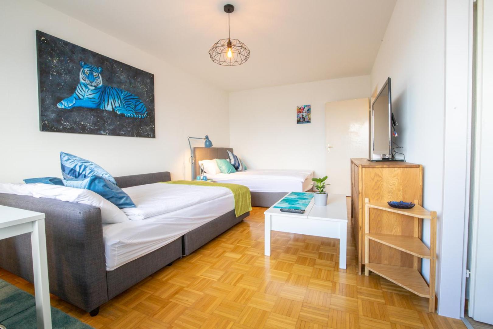 Special Blue Tiger Apartment Basel, Messe Kleinbasel 10-Star Экстерьер фото